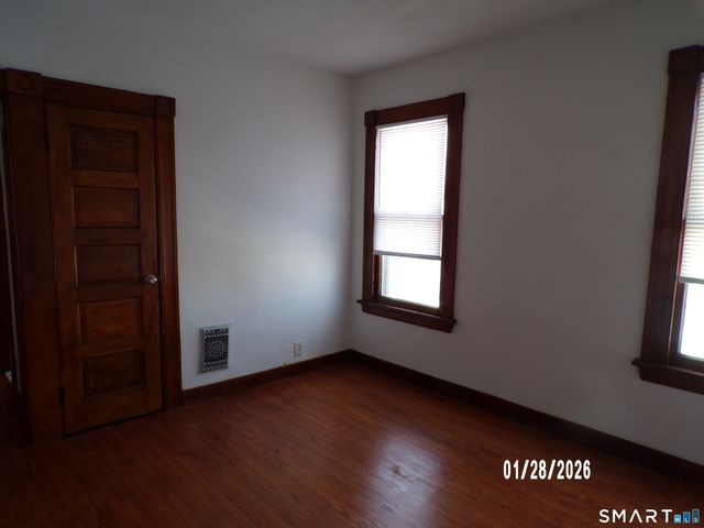 17 Holbrook Street, Ansonia, CT 06401