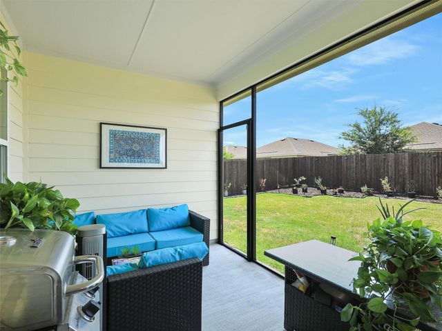 775 Camden Drive, Lavon, TX 75166