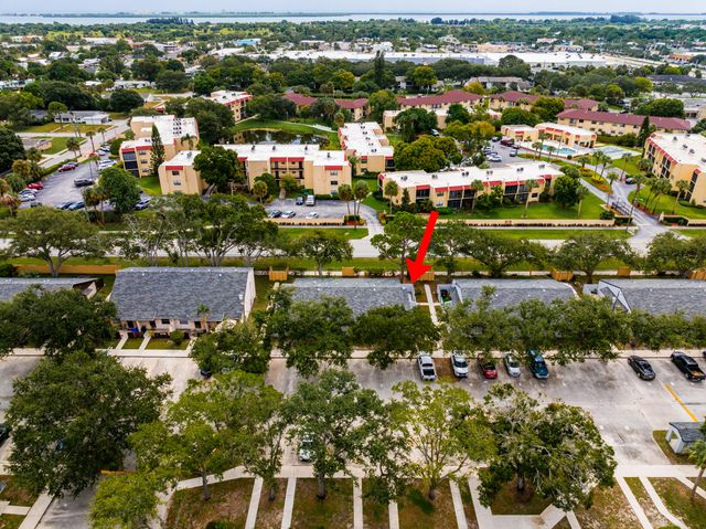 2007 Oleander Boulevard Apt D, Fort Pierce, FL 34950