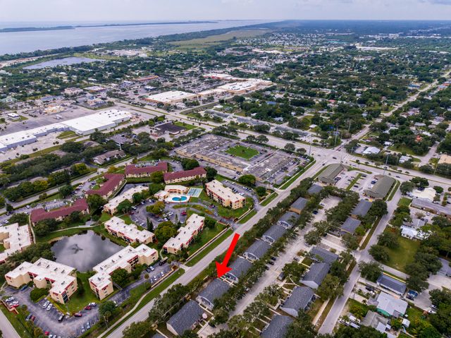 2007 Oleander Boulevard Apt D, Fort Pierce, FL 34950