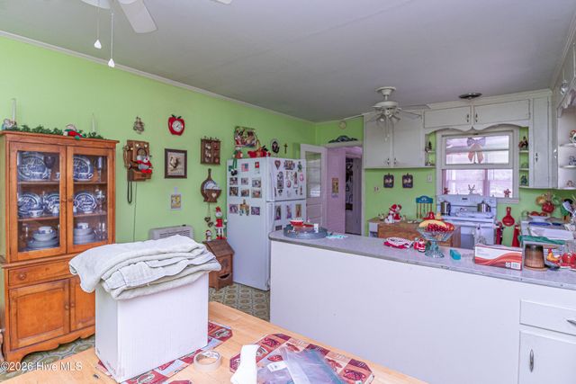 848 Us Highway 13 S, Goldsboro, NC 27530