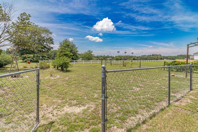 848 Us Highway 13 S, Goldsboro, NC 27530