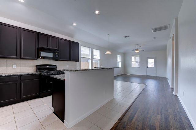 12822 Pine Meadows Street, Tomball, TX 77375