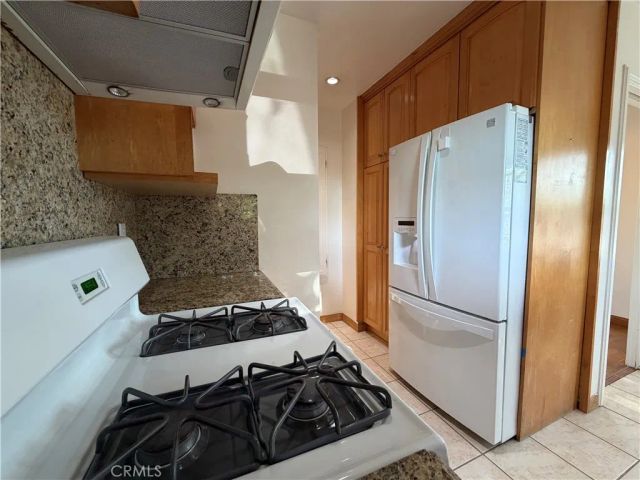3017 W Victory, Burbank, CA 91505