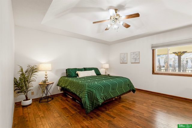 902 Iron Road, Papillion, NE 68046