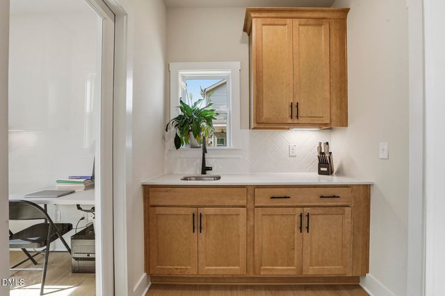 1912 Old Bramble Lane, Fuquay Varina, NC 27526