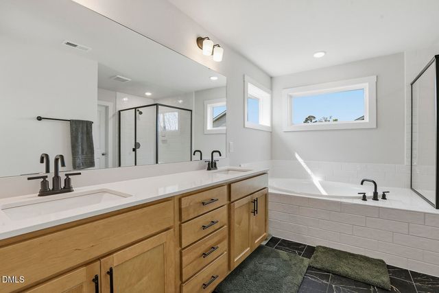 1912 Old Bramble Lane, Fuquay Varina, NC 27526