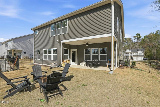 1912 Old Bramble Lane, Fuquay Varina, NC 27526