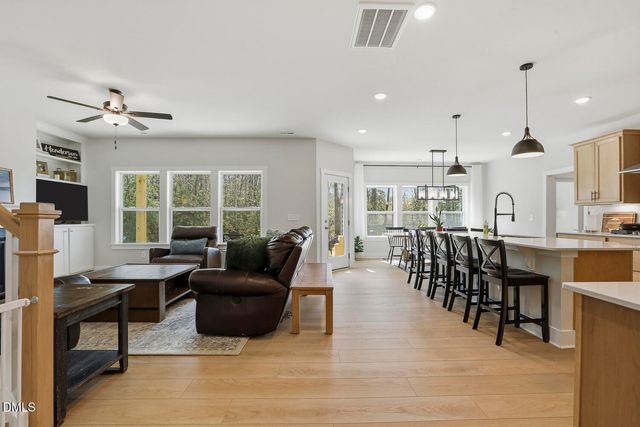 1912 Old Bramble Lane, Fuquay Varina, NC 27526