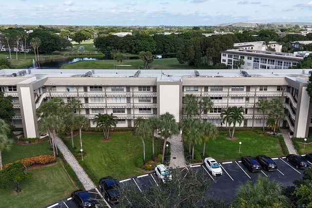 4701 Martinique Dr H4, Coconut Creek, FL 33066