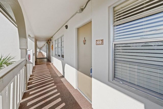 4701 Martinique Dr H4, Coconut Creek, FL 33066