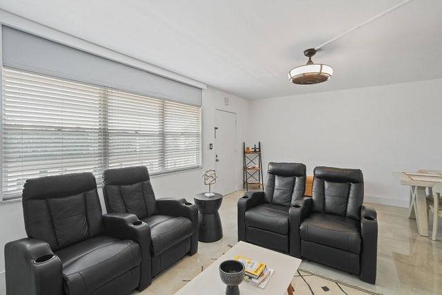 4701 Martinique Dr H4, Coconut Creek, FL 33066