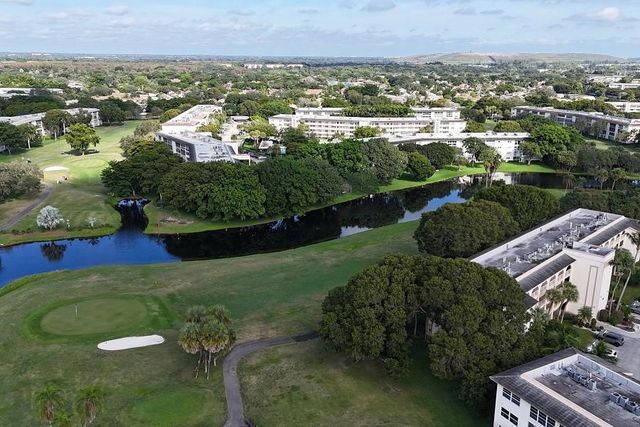 4701 Martinique Dr H4, Coconut Creek, FL 33066