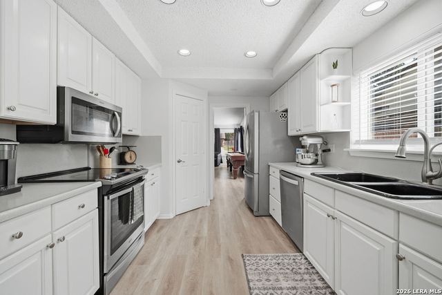 6315 Silver Fox, San Antonio, TX 78247