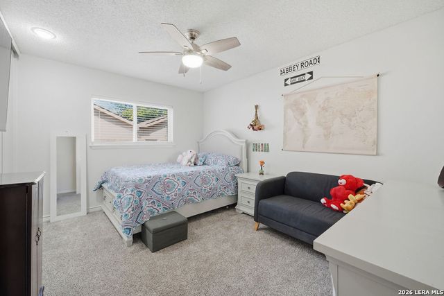 6315 Silver Fox, San Antonio, TX 78247