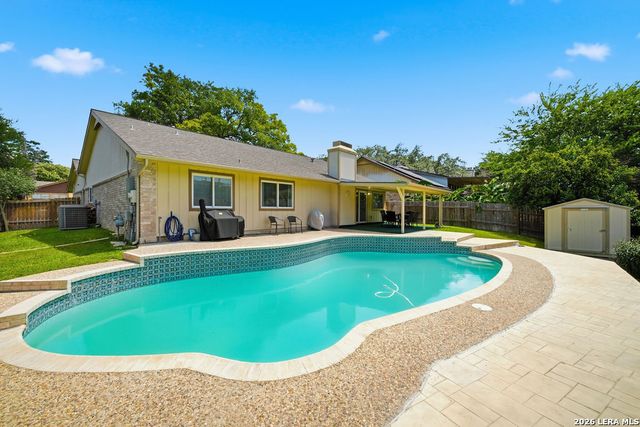 6315 Silver Fox, San Antonio, TX 78247