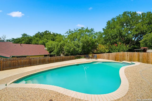 6315 Silver Fox, San Antonio, TX 78247