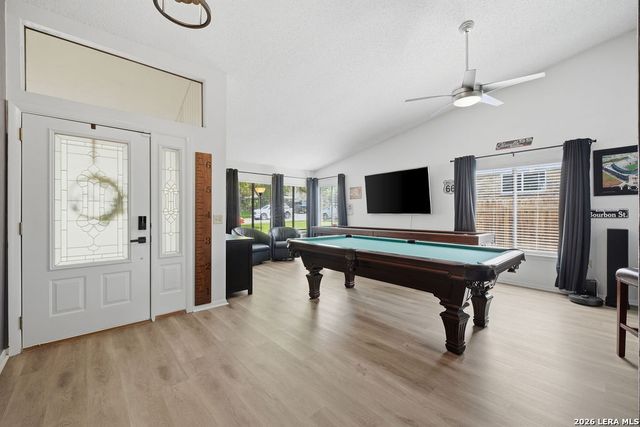 6315 Silver Fox, San Antonio, TX 78247