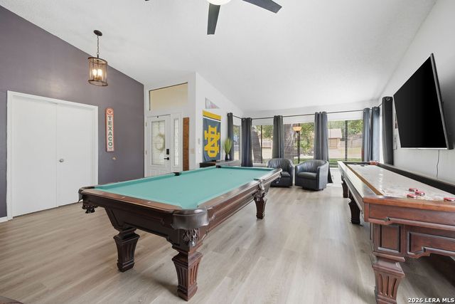 6315 Silver Fox, San Antonio, TX 78247