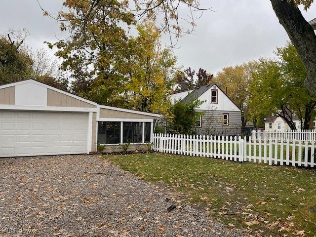 1396 Madison Avenue, Lorain, OH 44053