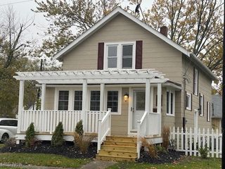 1396 Madison Avenue, Lorain, OH 44053