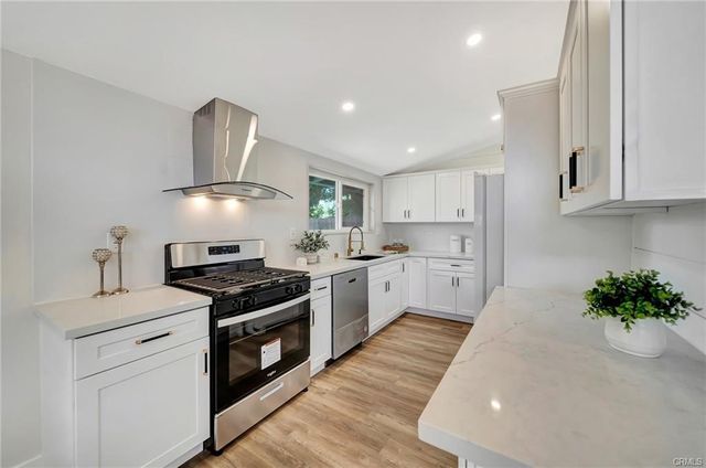 20641 Archwood Street, Winnetka (los Angeles), CA 91306