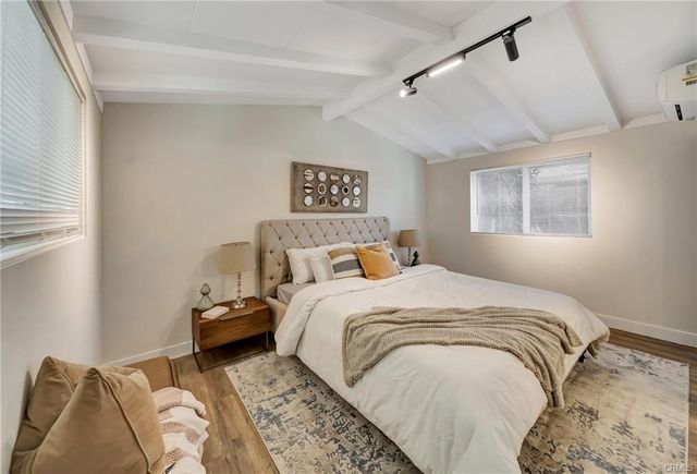 20641 Archwood Street, Winnetka (los Angeles), CA 91306