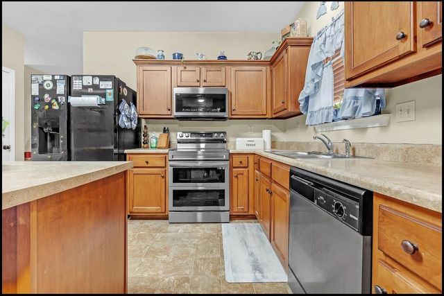 717 HILYARD LN, Memphis, TN 38126