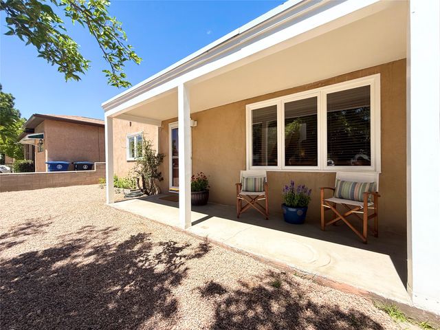 4643 Idlewilde Lane SE, Albuquerque, NM 87108