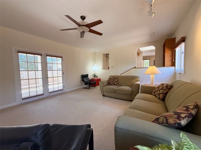 4643 Idlewilde Lane SE, Albuquerque, NM 87108
