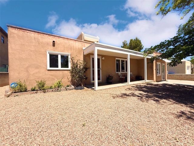 4643 Idlewilde Lane SE, Albuquerque, NM 87108