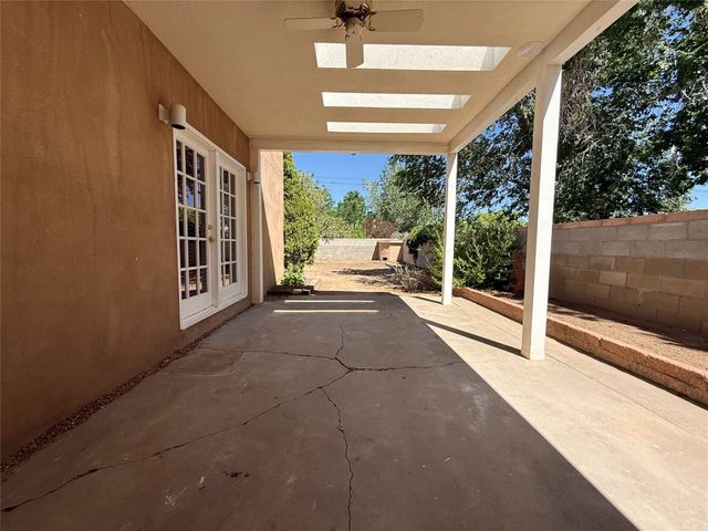 4643 Idlewilde Lane SE, Albuquerque, NM 87108