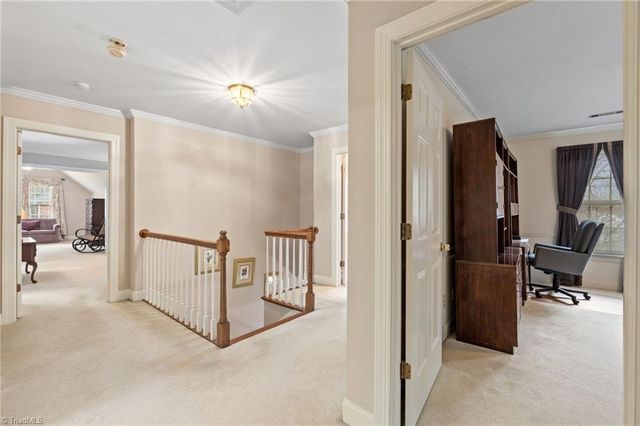 924 Ashley Glen Drive, Winston-salem, NC 27104