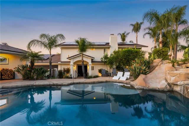 22883 Calcutta Drive, Canyon Lake, CA 92587