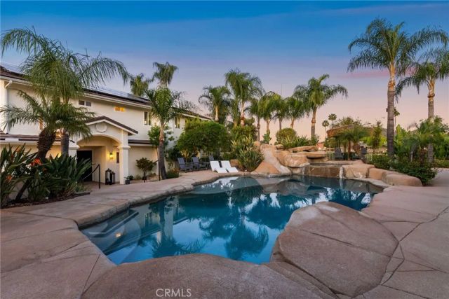 22883 Calcutta Drive, Canyon Lake, CA 92587