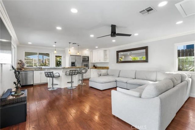 22883 Calcutta Drive, Canyon Lake, CA 92587