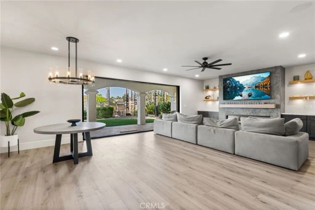 22883 Calcutta Drive, Canyon Lake, CA 92587