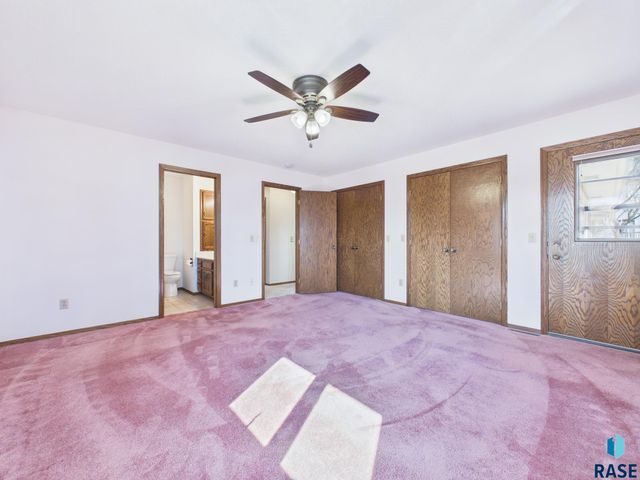 2408 E Stanton Dr Drive, Sioux Falls, SD 57103