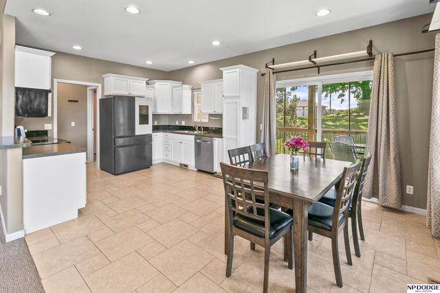 1402 Elm Creek Road, Plattsmouth, NE 68048