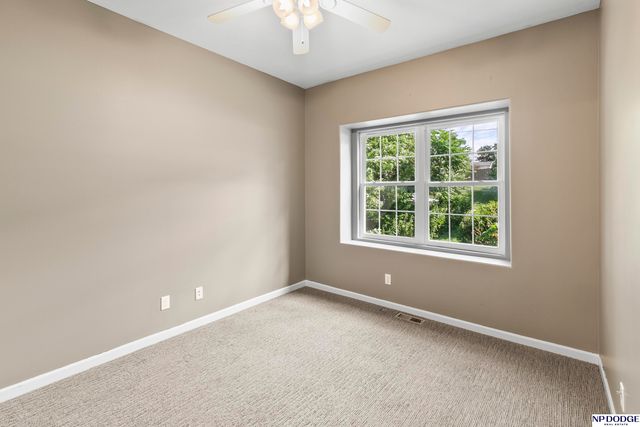 1402 Elm Creek Road, Plattsmouth, NE 68048