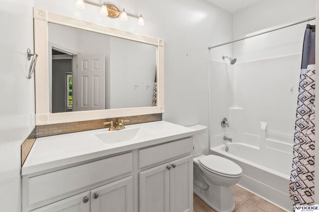 1402 Elm Creek Road, Plattsmouth, NE 68048