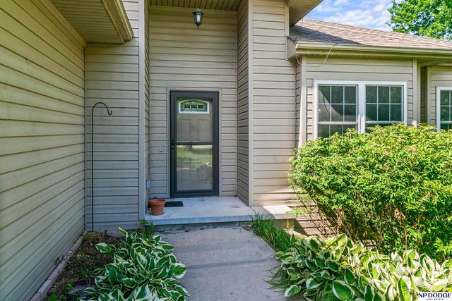 1402 Elm Creek Road, Plattsmouth, NE 68048
