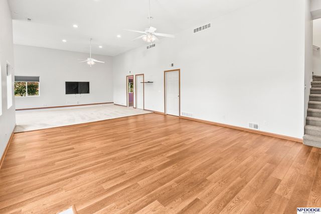 1402 Elm Creek Road, Plattsmouth, NE 68048