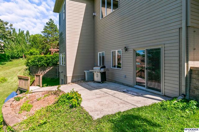 1402 Elm Creek Road, Plattsmouth, NE 68048