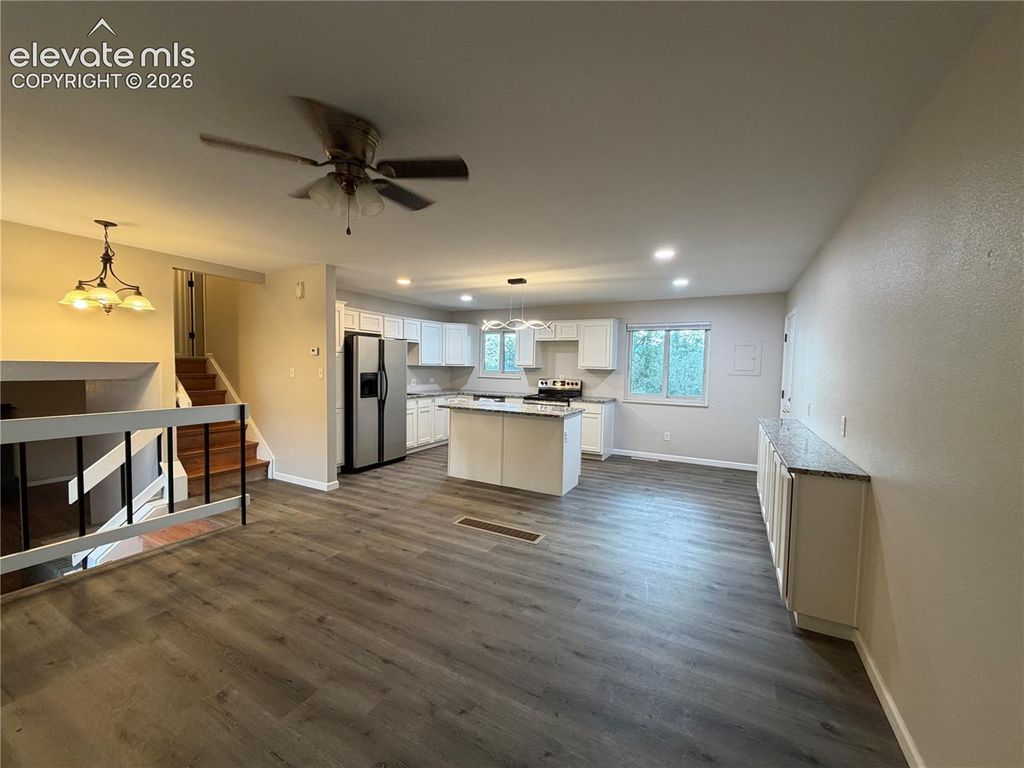 1129 Stanton Street, Colorado Springs, CO 80907 — photo 3