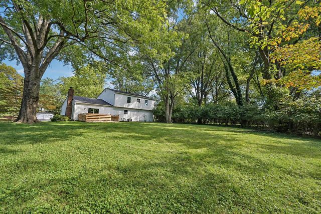 957 Old Farm Road, Columbus, OH 43213