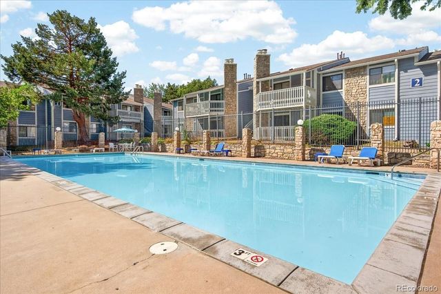 8335 Fairmount Drive 7-205, Denver, CO 80247