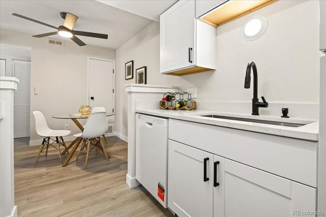 8335 Fairmount Drive 7-205, Denver, CO 80247
