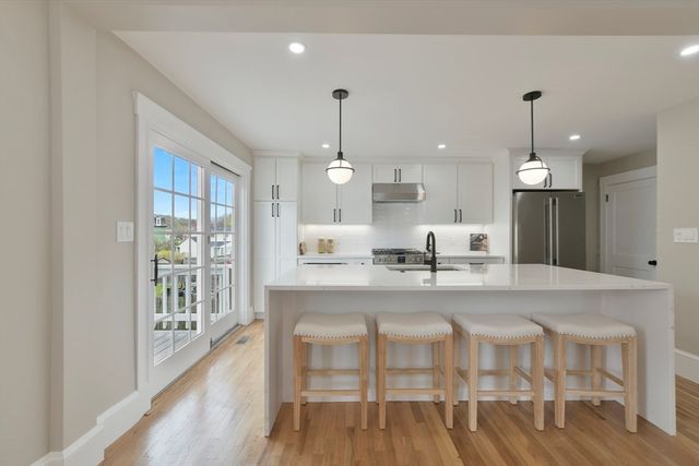 343 Huntington Ave, Boston, MA 02136