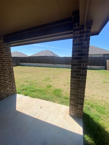 4005 Waterford Drive, Forney, TX 75126